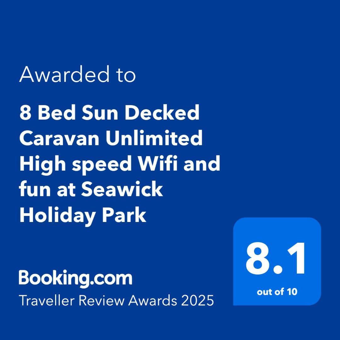 8 Bed Sun Decked Caravan Unlimited High Speed Wifi And Fun At Seawick Holiday Park Clacton-on-Sea Buitenkant foto